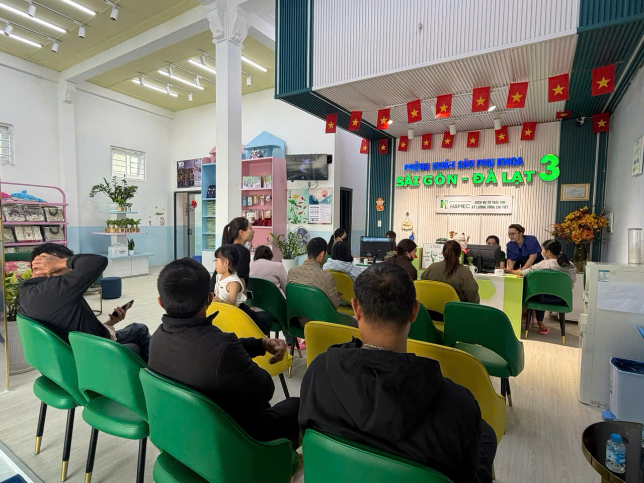 Phòng chờ HAMEC Sài Gòn – Đà Lạt 3, TT. Đinh Văn